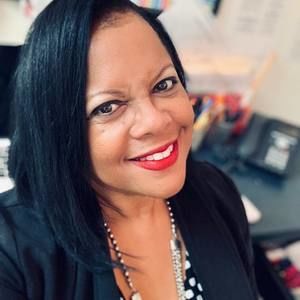 Meet your Posher, Carol